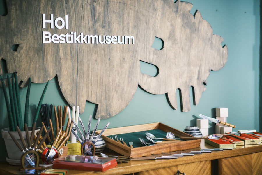 Hol Bestikkmuseum